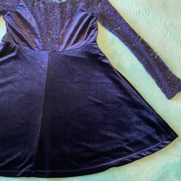 Navy Blue Long Sleeve Velvet like Dress - Picture 13 of 14